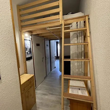 Apartamento Fonctionnel 4.5 Pers, Proche Pistes Et Commerces, Balcon Exposé Sud-est - Fr-1-787-82 *